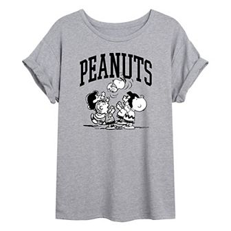 Juniors' Peanuts Gang Celebrate Oversized Graphic Tee
