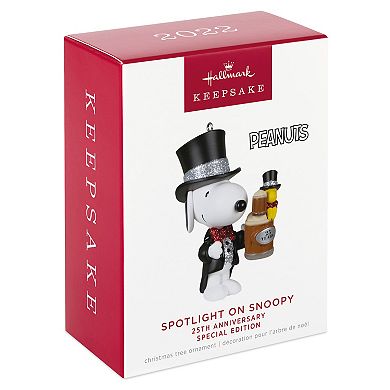 Peanuts Spotlight on Snoopy Special Edition 25th Anniversary 2022 Hallmark Keepsake Christmas Ornament