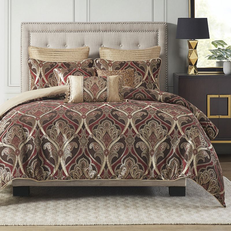 Madison Park Signature Royale Oversized & Overfilled Jacquard Comforter Set