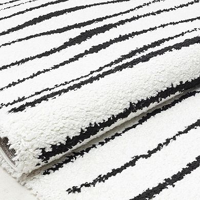 Rugs America Cyprus Modern Stripe Daydream Area Rug