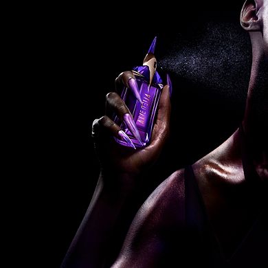 Alien Eau de Parfum with Cashmere Wood & Amber