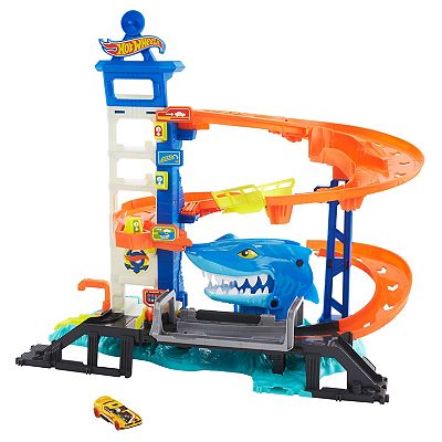 Metal Machines Shark Attack Building Track Set – Die-Cast Toy Car & Shark Playset For Kids, Action-Packed Racing Fun