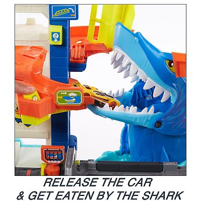 Hot Wheels Track Set outlets and 1 Toy Car City Shark Escape Playset