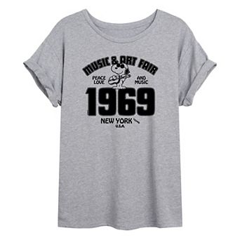 Juniors' Peanuts Music Art Oversized Graphic Tee