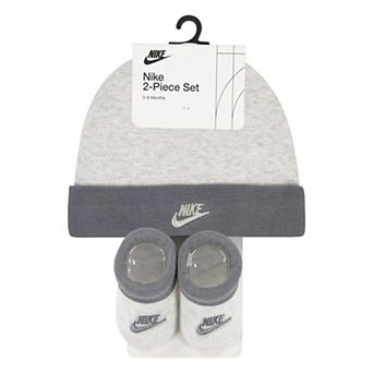 Newborn Baby Nike Futura Hat & Booties Set