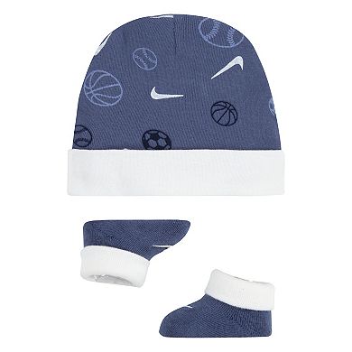 Newborn Baby Boy Nike Sportball Hat & Booties Set