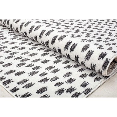 Isaac Mizrahi Callum Contemporary Geometric Seeing Spots Rug