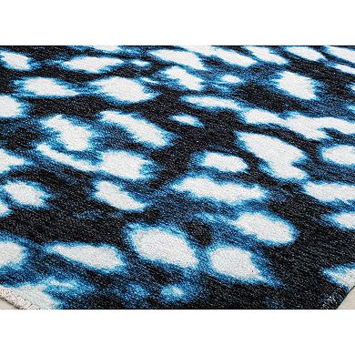 Isaac Mizrahi Eloise Contemporary Geometric Soft Spot Rug