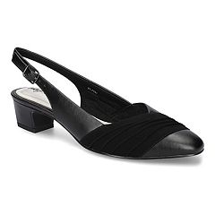 womens black pumps