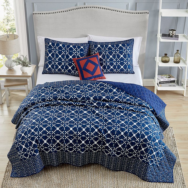 Williamsburg Powell 3-Piece Quilt Set with Shams, Blue, King