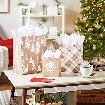 Hallmark Recyclable Holiday 8 pc. Gift Bag Set