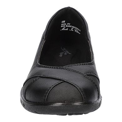 Easy Street Kaz Women's Slip-On Flats