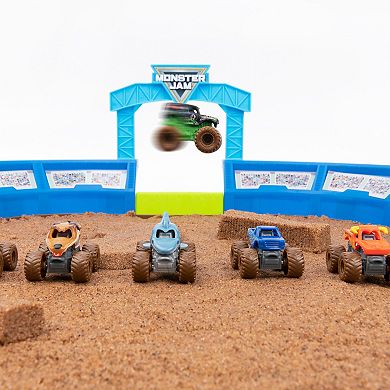 Monster Jam Mini World Finals Monster Dirt Arena with 2lbs Kinetic Sand and 6 Exclusive Mini Trucks