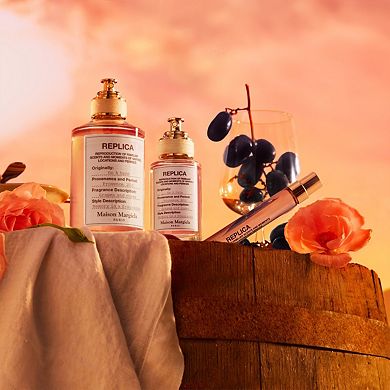 REPLICA' On A Date Eau de Toilette Travel Spray with Rose & Black Currant