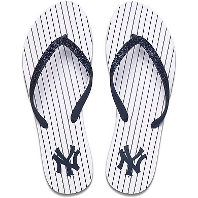 Women's REEF New York Yankees Stargazer Flip Flops
