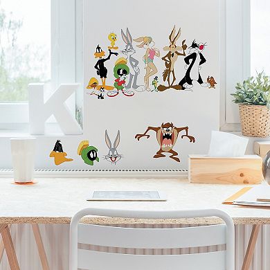 RoomMates Looney Tunes Wall Decal 24-piece Set