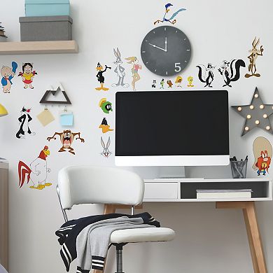 RoomMates Looney Tunes Wall Decal 24-piece Set