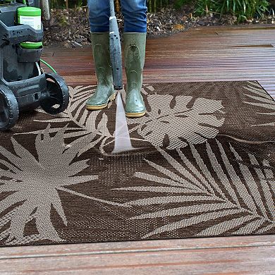 World Rug Gallery Contemporary Tropical Leaves Indoor/Outdoor Waterproof Patio Area Rug