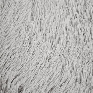Madison Park Serena Plush Faux Fur & Memory Foam Base Oval Pet Bed