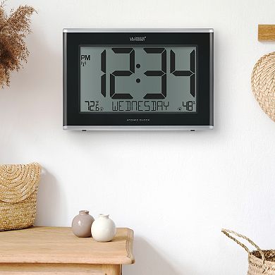 La Crosse Technology 513-05867-INT Extra-Large Atomic Digital Clock with Indoor Temperature
