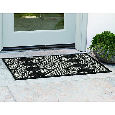 Sonoma Goods For Life® Indoor/Outdoor Black Southwest Geo Throw & Area Rug