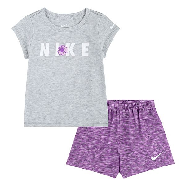 Nike Little Girls 2T-6X Short Sleeve Color Block Logo Tee & Solid Shorts  Set