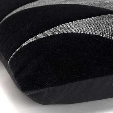 Rizzy Home Bea Throw Pillow