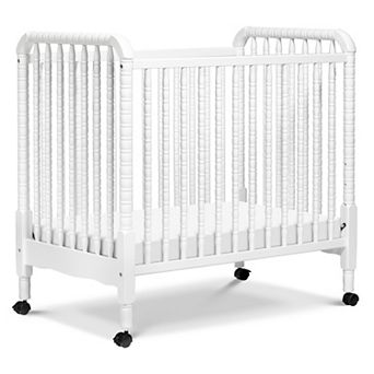 DaVinci Jenny Lind 3-in-1 Convertible Mini Crib