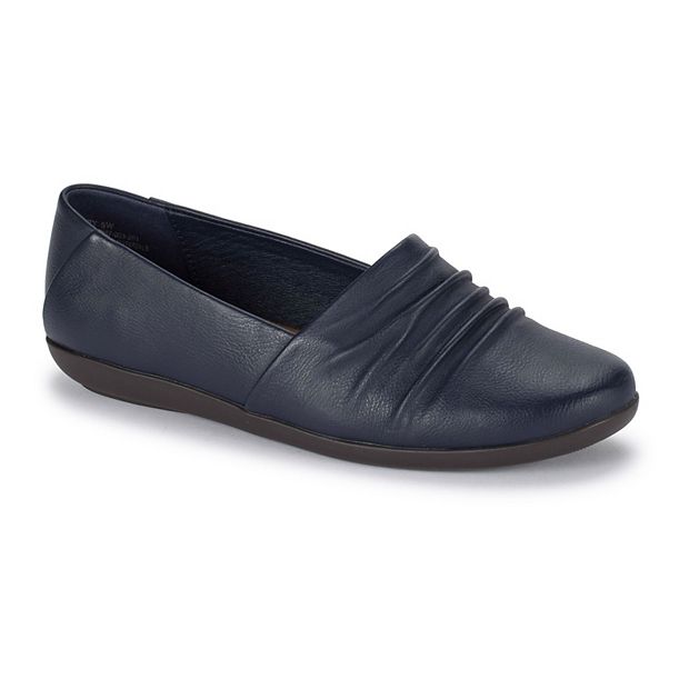 kohls white flats