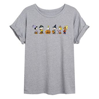 Juniors' Peanuts Halloween Group Shot Oversized Graphic Tee