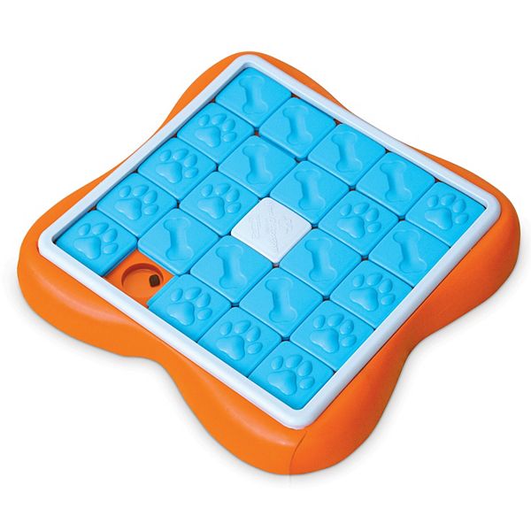 Outward Hound Challenge Slider Puzzle - Orange Blue White