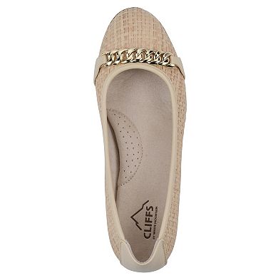 Cliffs by White Mountain Charmed Women's Ballet Flats