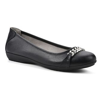Cliffs by White Mountain Charmed Women's Ballet Flats