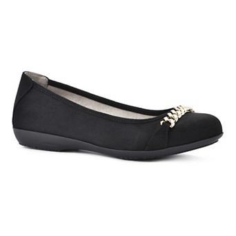 Cliffs by White Mountain Charmed Women's Ballet Flats