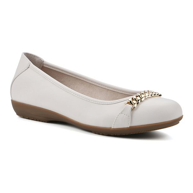 white flats kohls