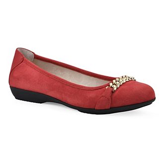 Cliffs by White Mountain Charmed Women's Ballet Flats