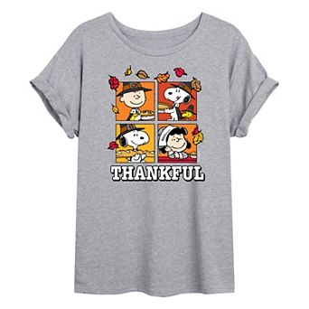 Juniors' Peanuts "Thankful" Group Pilgrim Shot Oversized Graphic Tee