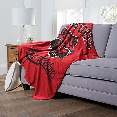 The Northwest Arkansas State Red Wolves Alumni Silk-Touch Throw Blanket