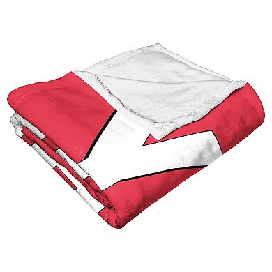 The Northwest Youngstown State Penguins Alumni Silk-Touch Throw Blanket