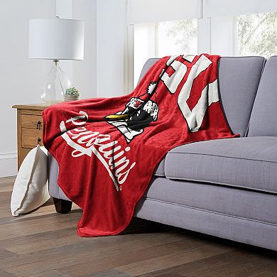The Northwest Youngstown State Penguins Alumni Silk-Touch Throw Blanket