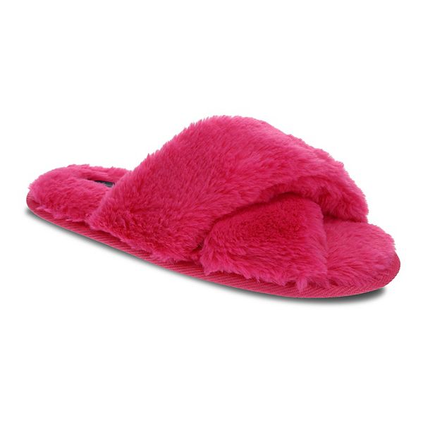 Kohls cheap fuzzy slippers