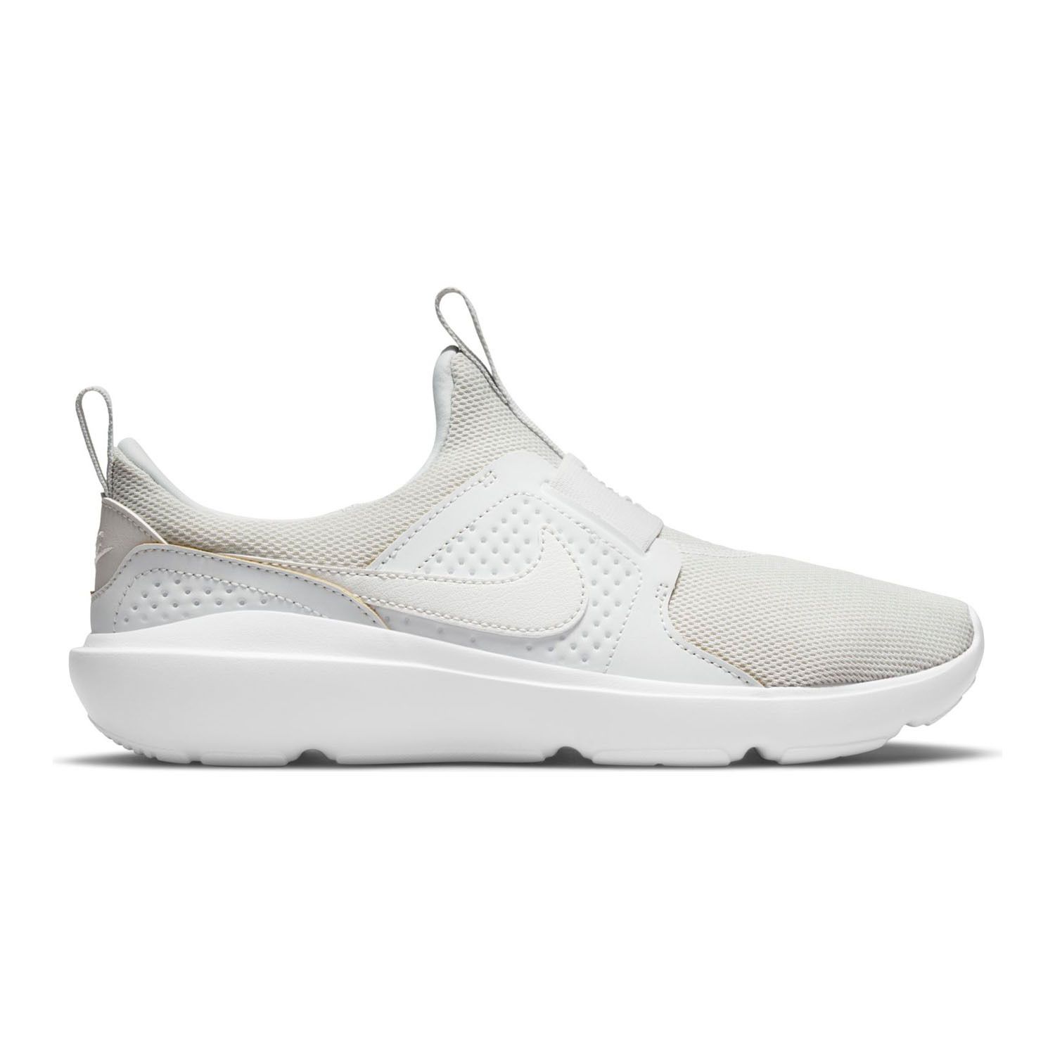 nike slip on athletic shoes