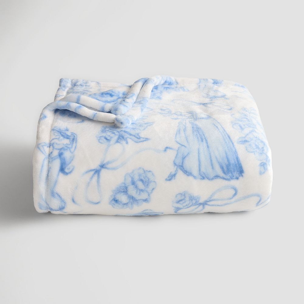Disney's The Big One® Oversized Supersoft Printed Plush Throw