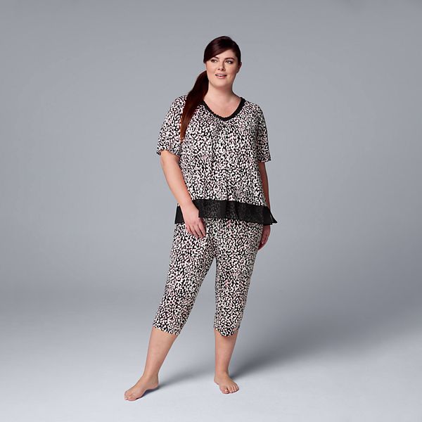 Women's Simply Vera Vera Wang Cozy Short Sleeve Pajama Shirt and Capri  Pajama Pants Sleep Set