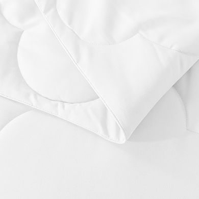 Dream On Pendant Stitch Down Alternative Comforter