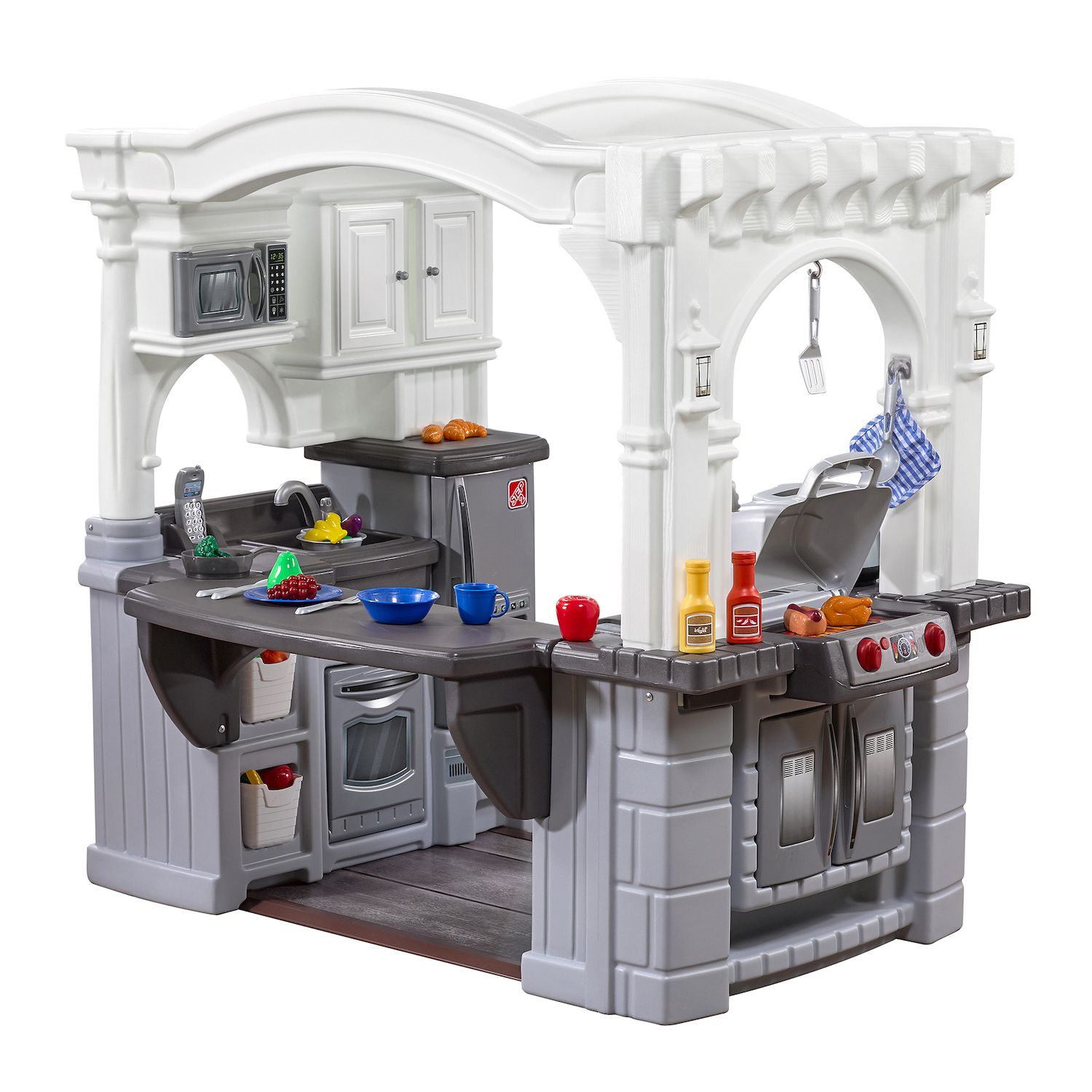 Step2 Grand Walk In Classic Kitchen Grill Pretend Playset   5920486 ALT