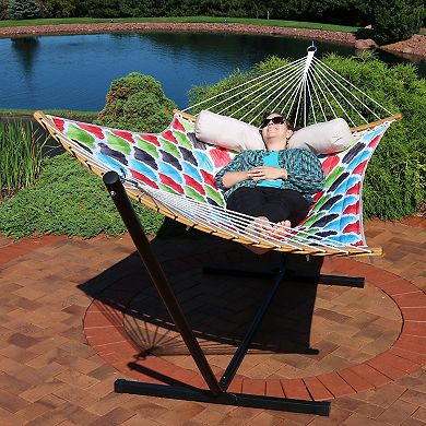 Sunnydaze 2-Person Quilted Hammock with Curved Spreader Bar - Multi-Color