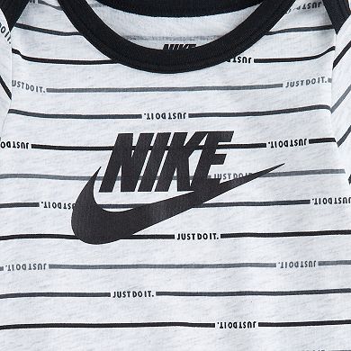 Newborn Baby Boy Nike "Just Do It" Striped Bodysuit & Pants Set