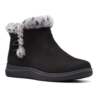 Clarks® Cloudsteppers Breeze Women's Winter Boots