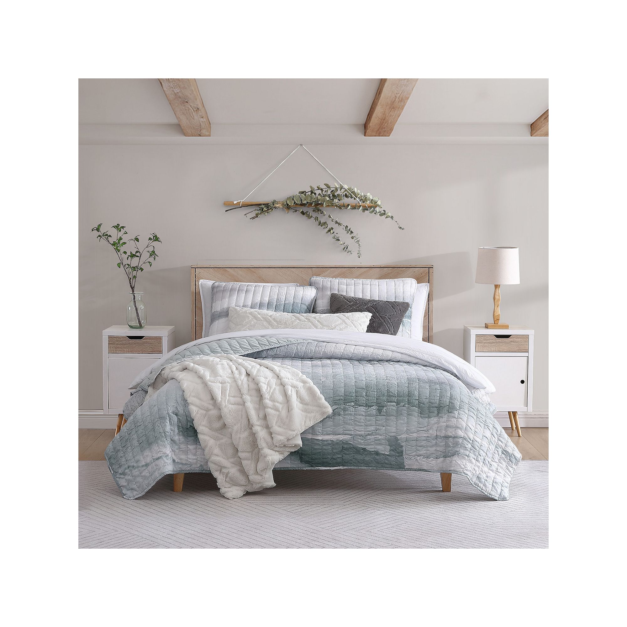 Koolaburra by UGG Tanami Quilt Set with Shams, Gray